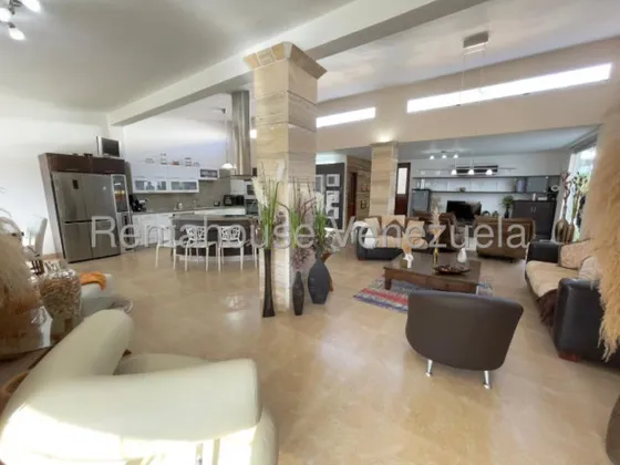Milagros Inmuebles Casa Venta Barquisimeto Lara Zona Este Santa Elena Economica Residencial Economico Código Inmobiliaria Rent-a-house  25-8488