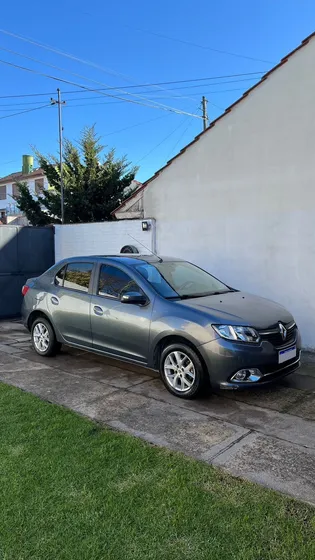 Renault Logan 1.6 Privilége Plus 105cv Nac