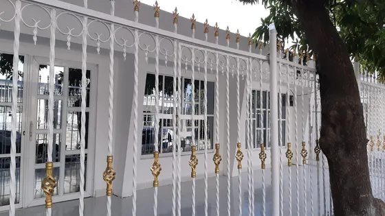 Gran Oportunidad! Casa De 2 Pisos En Los Caracoles  Cartagena, 3 Baños, Excelente Ubicación