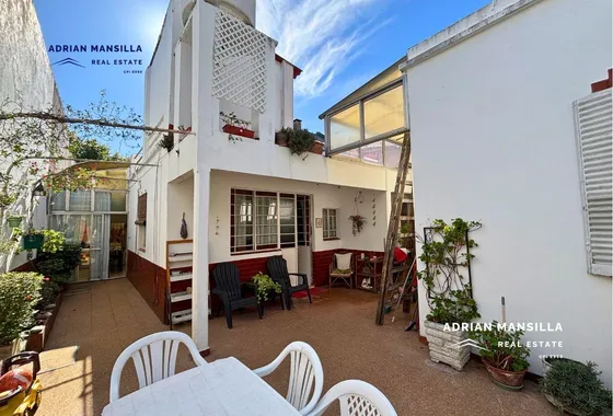 Venta Casa Sobre Lote Propio 463m2 Floresta Santa Rita