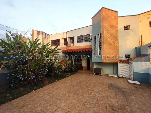 Gbf 25-13574 Turmero San Pablo Vendo Hermoso Y Amplia Casa Contácteme Ya.