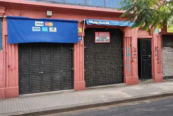 Gran Local Comercial, 200 Metros Aproximados