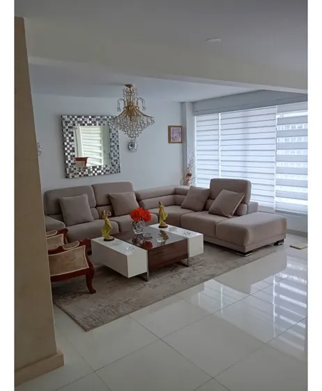 Venta Casa De 350mts2 Ciudad 2000, Cali Valle Del Cauca 13361-1