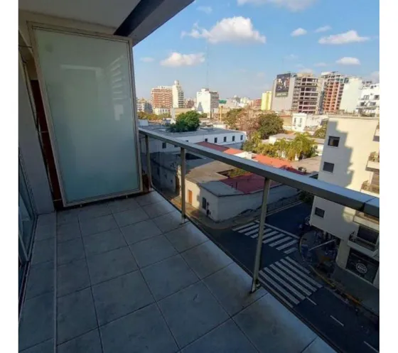 Venta!!! Monoambiente Con Balcón Frente A La Uade, Caba.