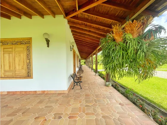 Finca Hotel En Venta Montenegro Quindio Vereda El Cuzco