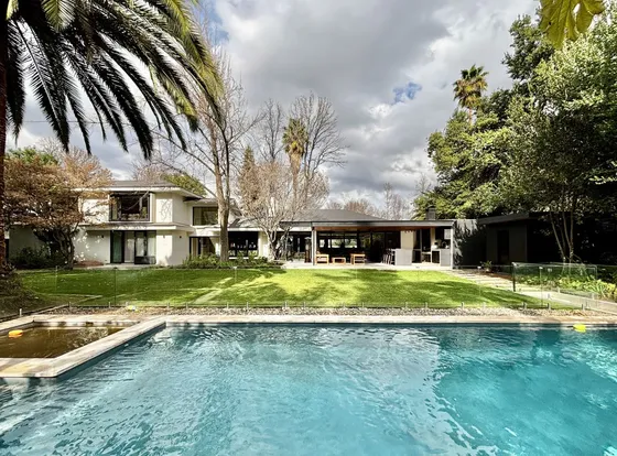 Espectacular Casa En El Corazón De Sta María Manquehue