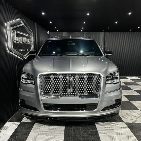 Lincoln Navigator Reserve 4wd