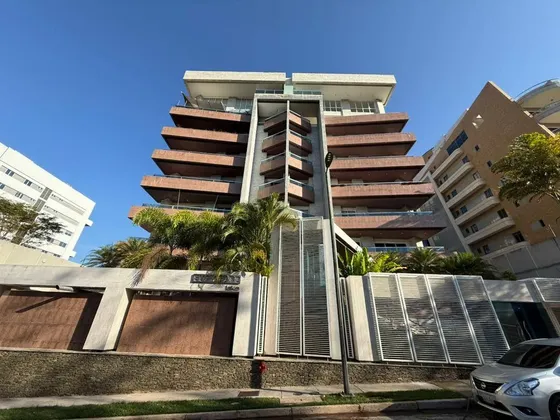 Remax Vende Pent House En Terrazas Del Country Residencias Guataparo Lake 317513
