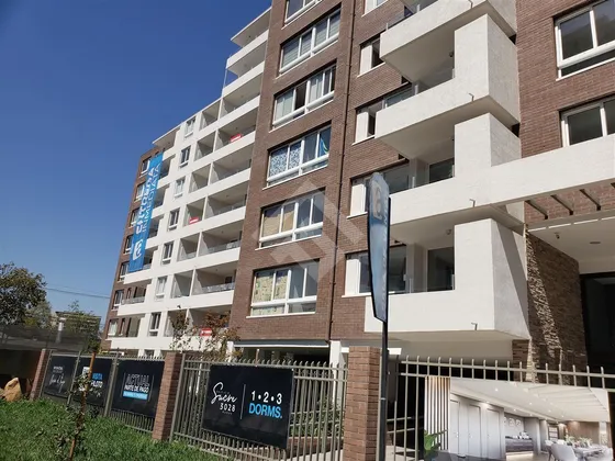 Departamento En Venta De 2 Dorm. En Ñuñoa