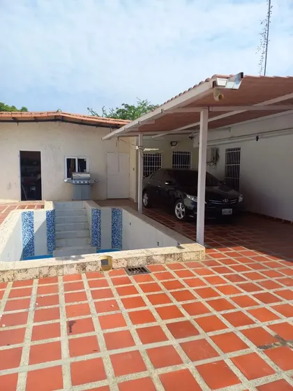 Ec Vende Casa En La Urb. Villa Alianza, Guacara