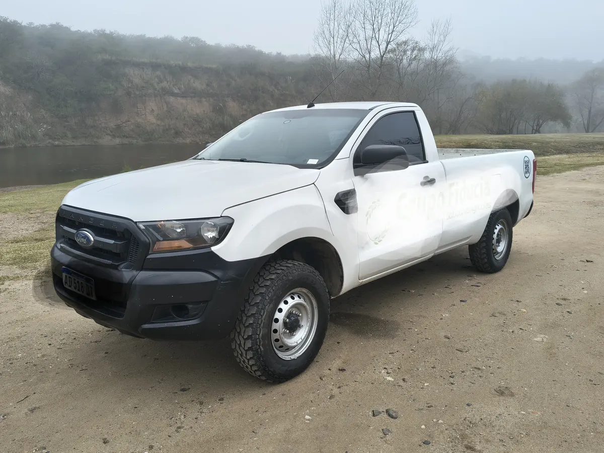 Ford Ranger CS 4x2 XL 2.5L N