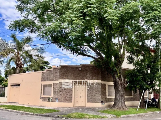 Venta Loft Tres Ambientes Bernal Centro