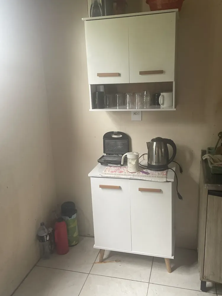 Kit Cozinha Armário Supenso Aéreo E Balcão 2 Portas Com Pés E Puxadores Em Madeira Branco Mavi Dullar Móveis - Imagem 3