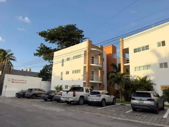Departamento En Venta Con Excelente Ubicación En Montecristo