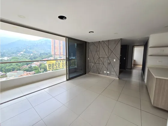 Vendo Apartamento Loma De San José Parte Baja