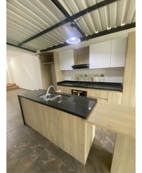 Venta De Apartamento De 150mt2 En Ciudad 2000, Sur De Cali 7044.