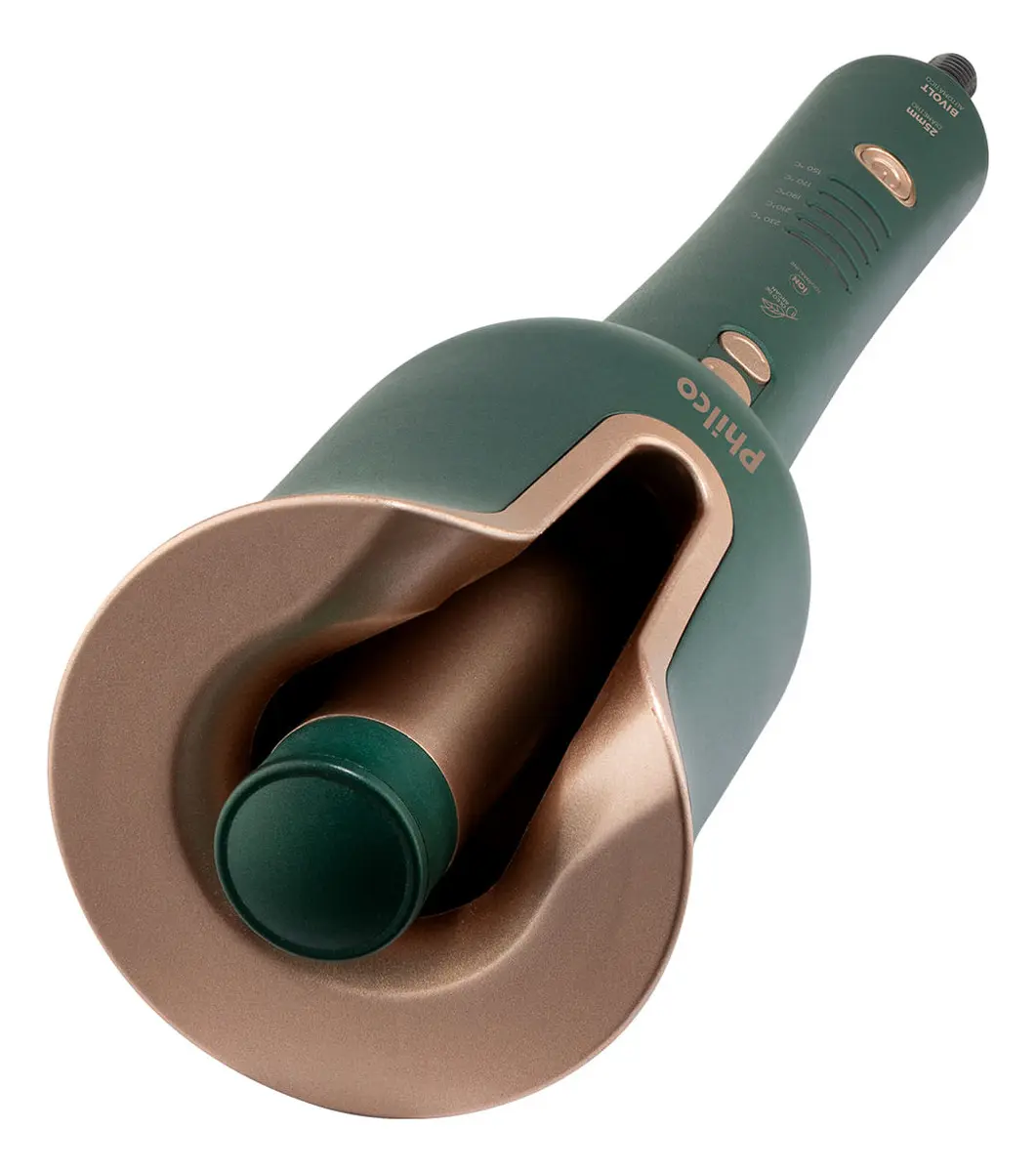 Visão em ângulo do modelador de cachos destacando o design ergonômico e acabamento