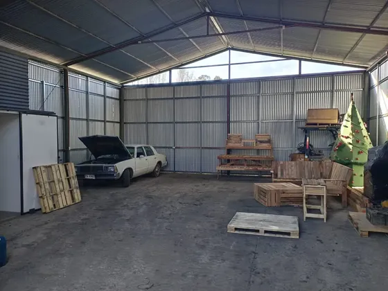 Arriendo Galpón De 144 M Con Excelente Conectividad