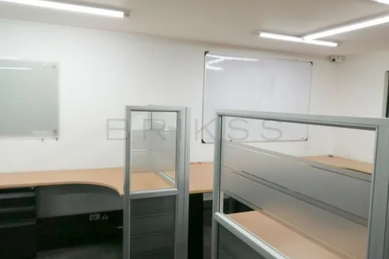 Oficina En Arriendo/venta En Espartillal. Cod A2558
