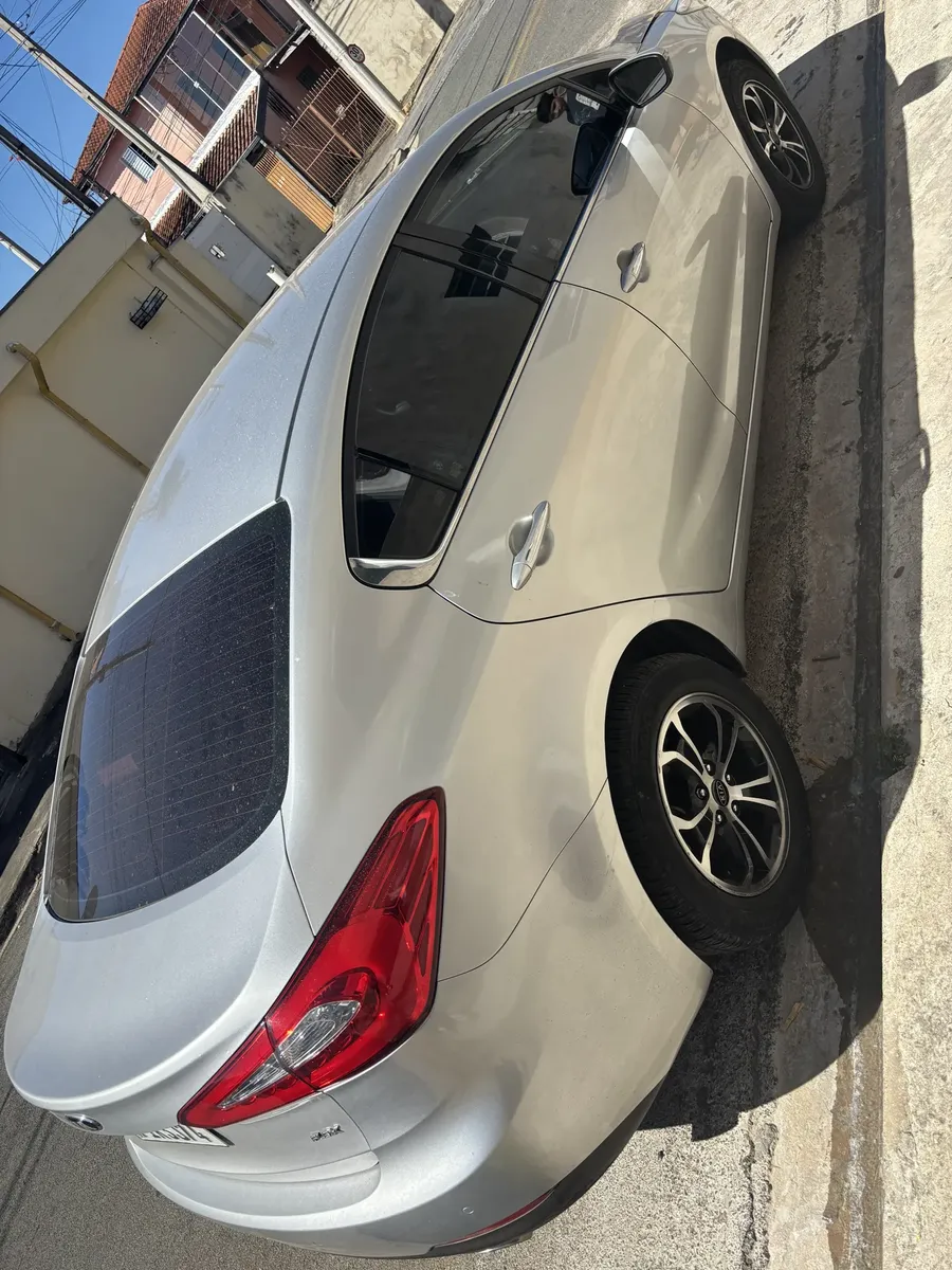 Kia Cerato 2014 1.6 Sx Flex Aut. 4p — foto 3