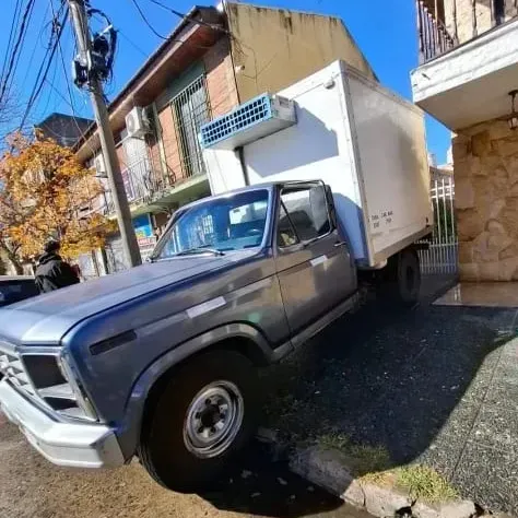 Ford F-250 D