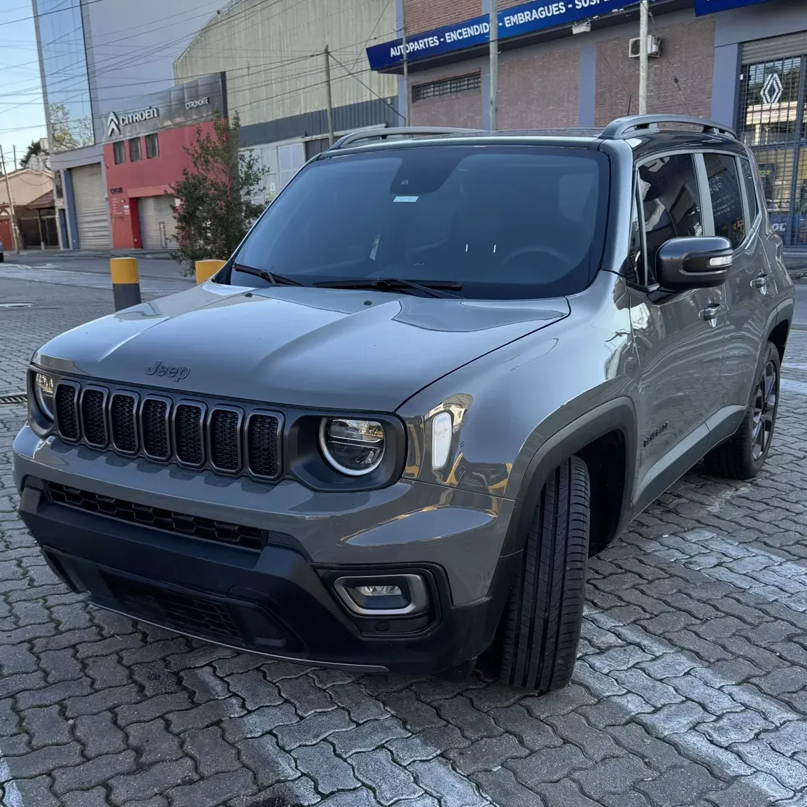 Jeep Renegade 1.3 Serie-S AT6