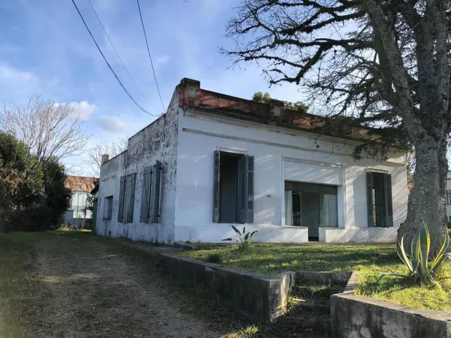 Bajó El Precio! Dueño Vende Gran Casa. Nueva Helvecia.