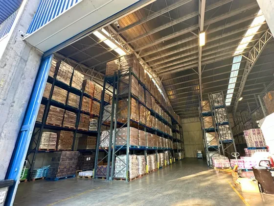 Bodega En Arriendo Quilicura 1013m2 En Sector Galvarino Con