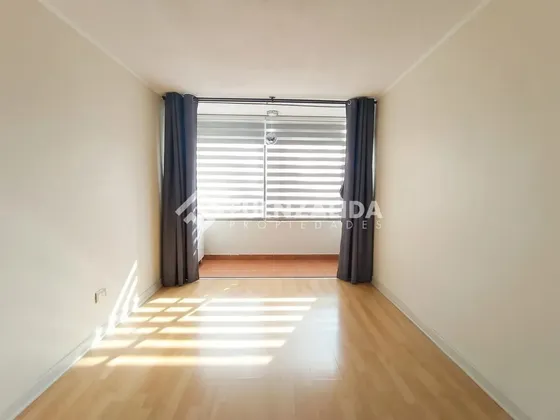 Departamento En Venta De 3d - 2b En Metro Parque Almagro