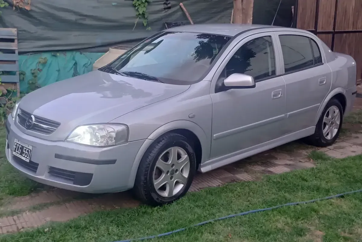 Chevrolet Astra 2.0 Gl