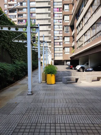 Amplio, 2 D, 2 B, 1 Estacionamiento, Santa Isabel