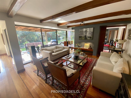 Casa En Venta De 4 Dorm. En Lo Barnechea Casa En Venta De 4 Dorm. En Lo Barnechea