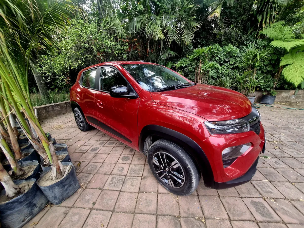 Renault Kwid 1.0 Iconic432239176812472321