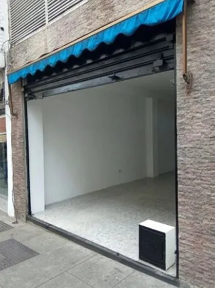 Venta Y/o Alquiler Edificio De 3 Niveles En Chacao, 255m2, Remodelado.