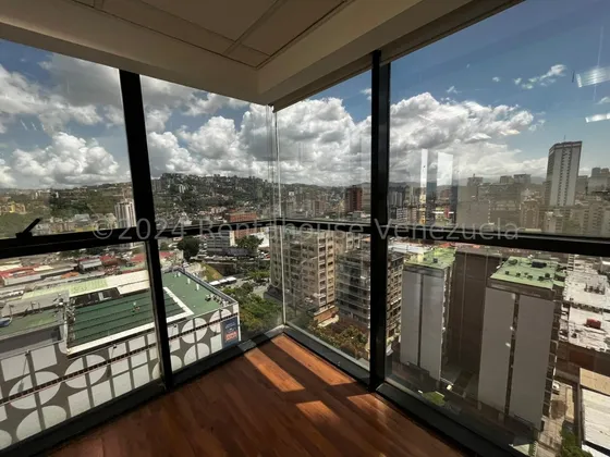 Oficina En Alquiler El Bosque Mls# 24-29285 Em