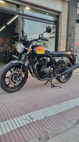 Royal Enfield Interceptor 650 U$s 7990 Año 2024 Km 4000 !!!
