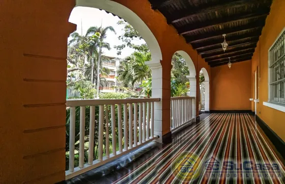 Casa Con Excelente Ubicación Cod. 16664