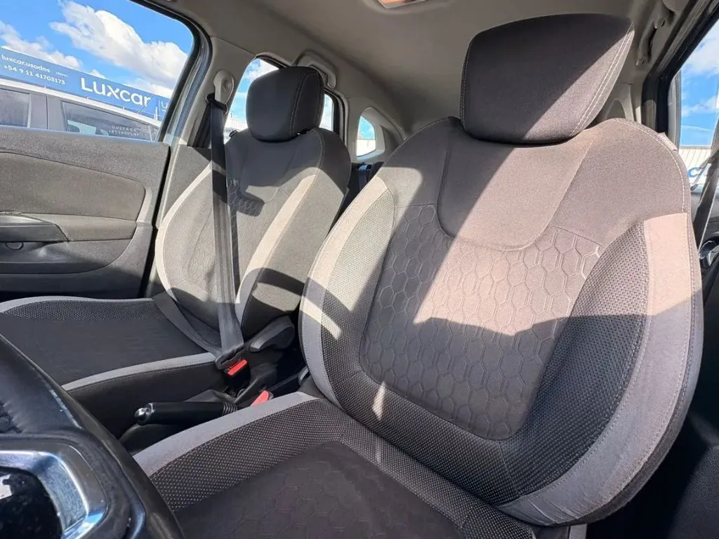 Renault Captur 2.0 Zen5581300949857280012
