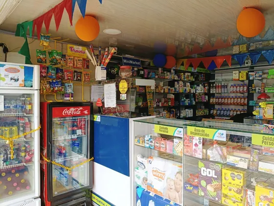 Farmacia, Droguería Y Minimarket Totalmente Equipado En Ubicación Estratégica Cerca Al Quirigua