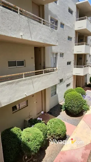 Departamento En Venta De 3 Dorm. En El Tabo