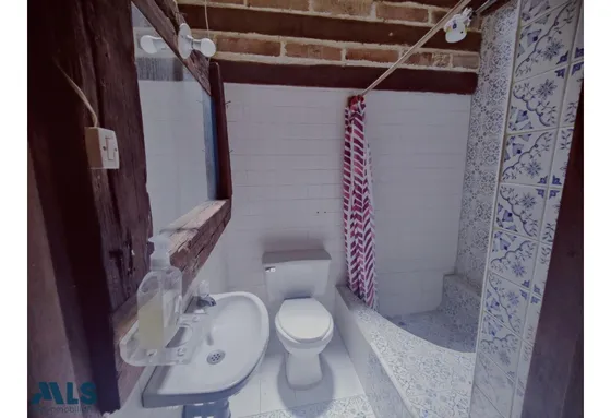 Casa Antigua Con Piscina Ideal Para Hotel O Restau...(mls#249816)
