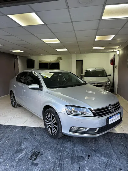 Volkswagen Passat 2.0 Luxury Tsi 211cv Dsg