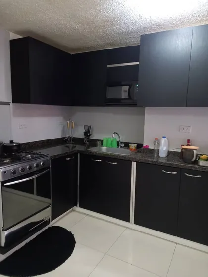 Se Alquila Habitacion Para Dama Sola Urb.el Marques Guatire