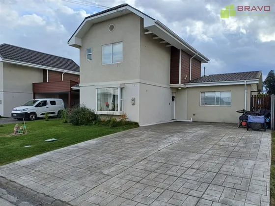 Arrendamos Casa 4 Dormitorios Temuco Condominio