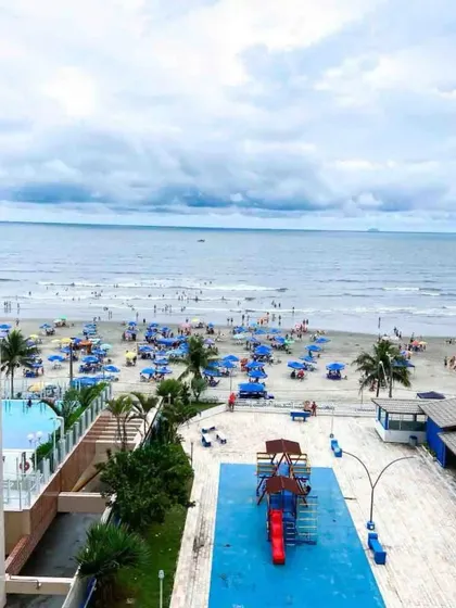 Apartamento Mobiliado-itanhaém- Frente Mar.