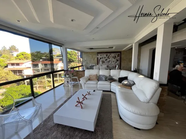Estupenda Casa Moderna E Impecable En Colinas De La Lagunita