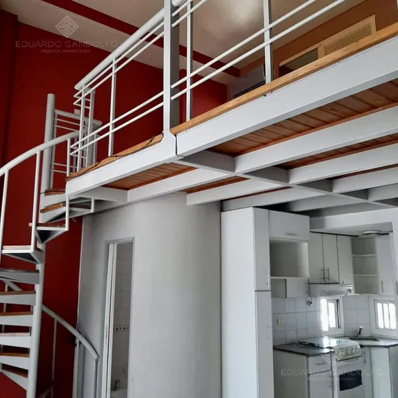 2 Ambientes Sobre La Avda A Mts De La Estación Y De Escalada Centro