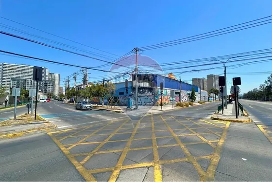 Esquina Estratégica | San Miguel | Futuro Metro L9