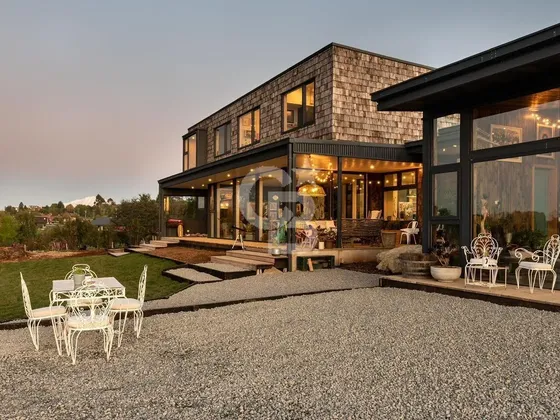 Casa De Ensueño Con Amplios Espacios Y Ubicación Ideal.