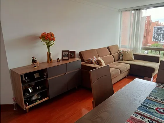 Apartamento En Mirandela: Cerca De Todo, Lejos Del Ruido